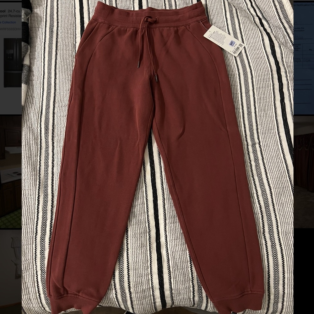 Lululemon Scuba Joggers